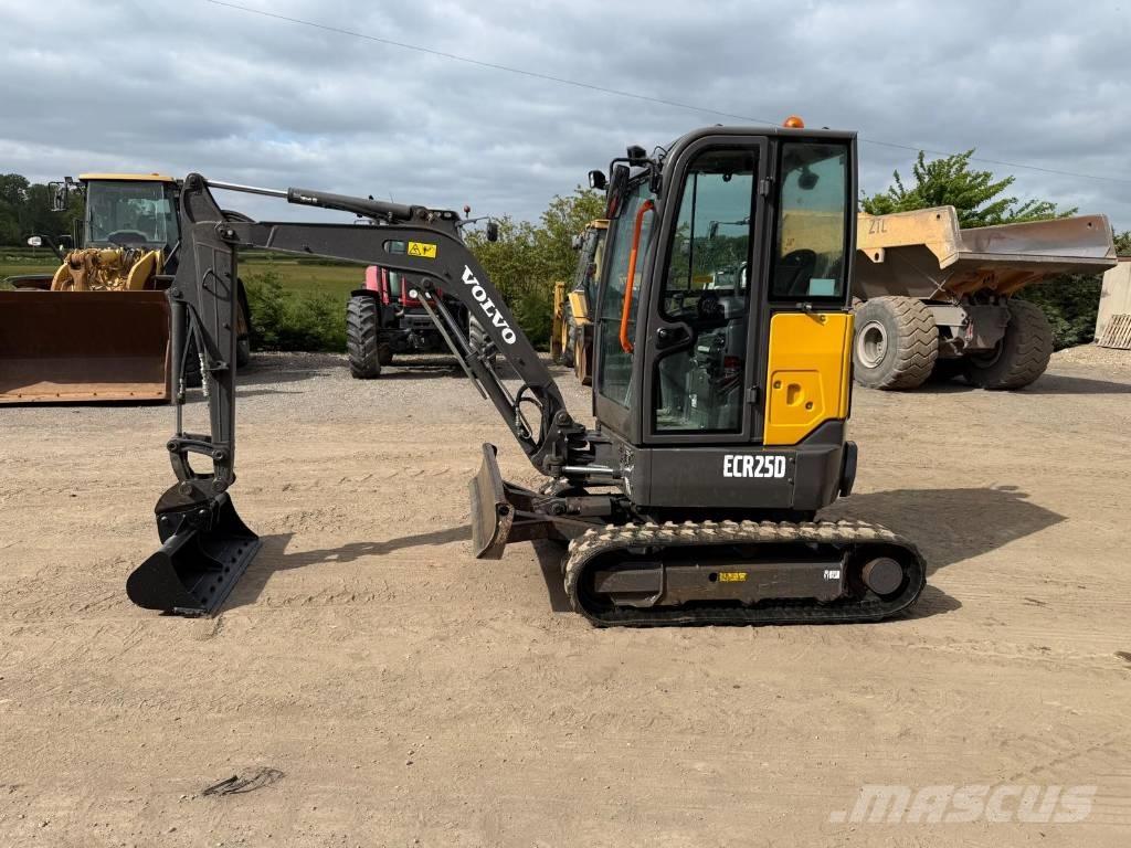 Volvo ECR 25 D Minigraafmachines < 7t