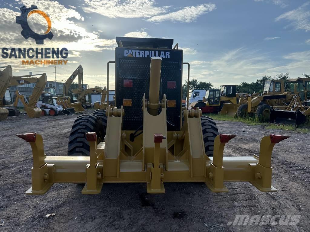 CAT 140K Graders