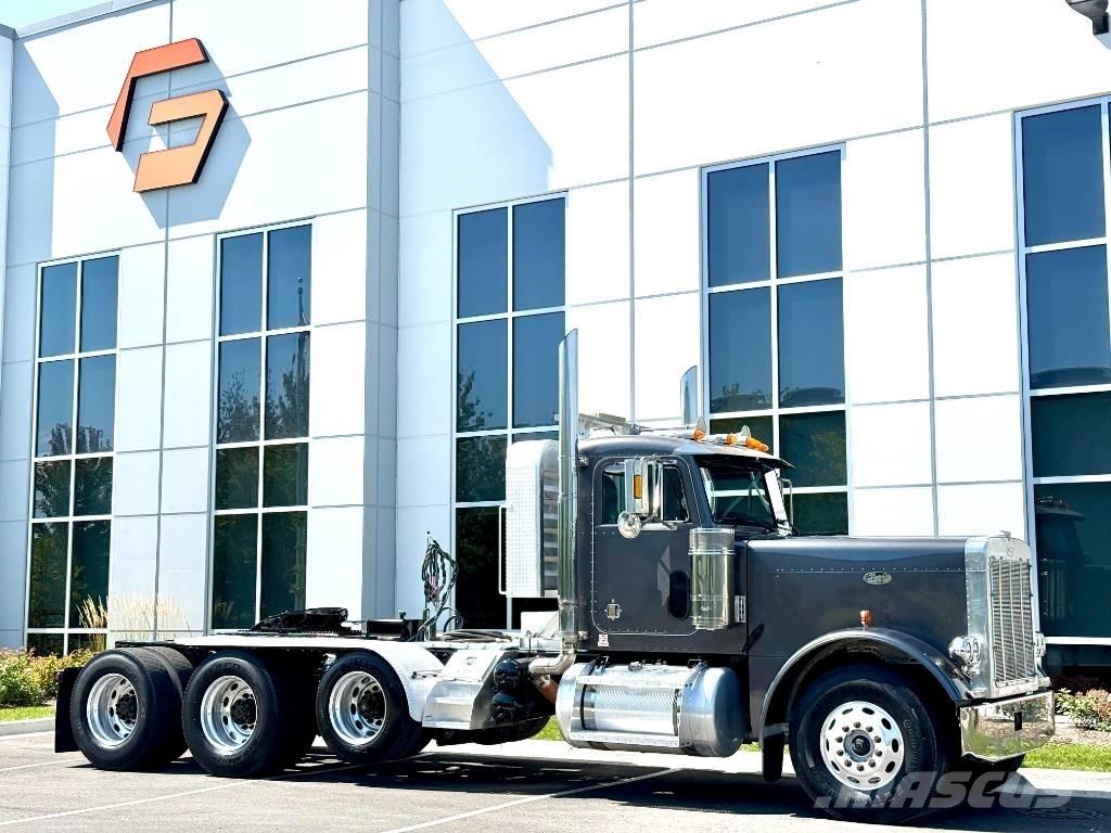 Peterbilt 379 Trekkers