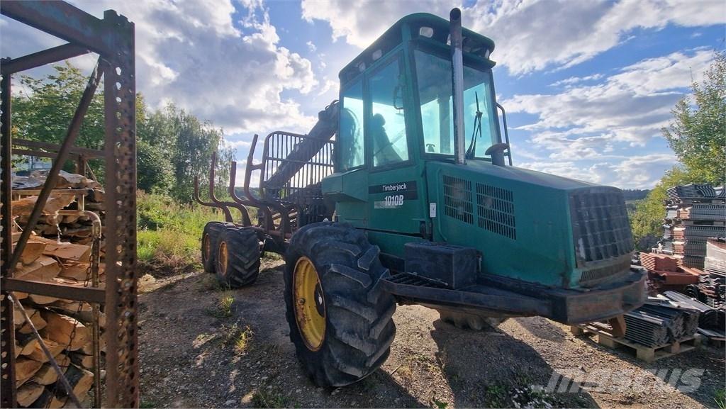 Timberjack 1010B Uitrijwagens