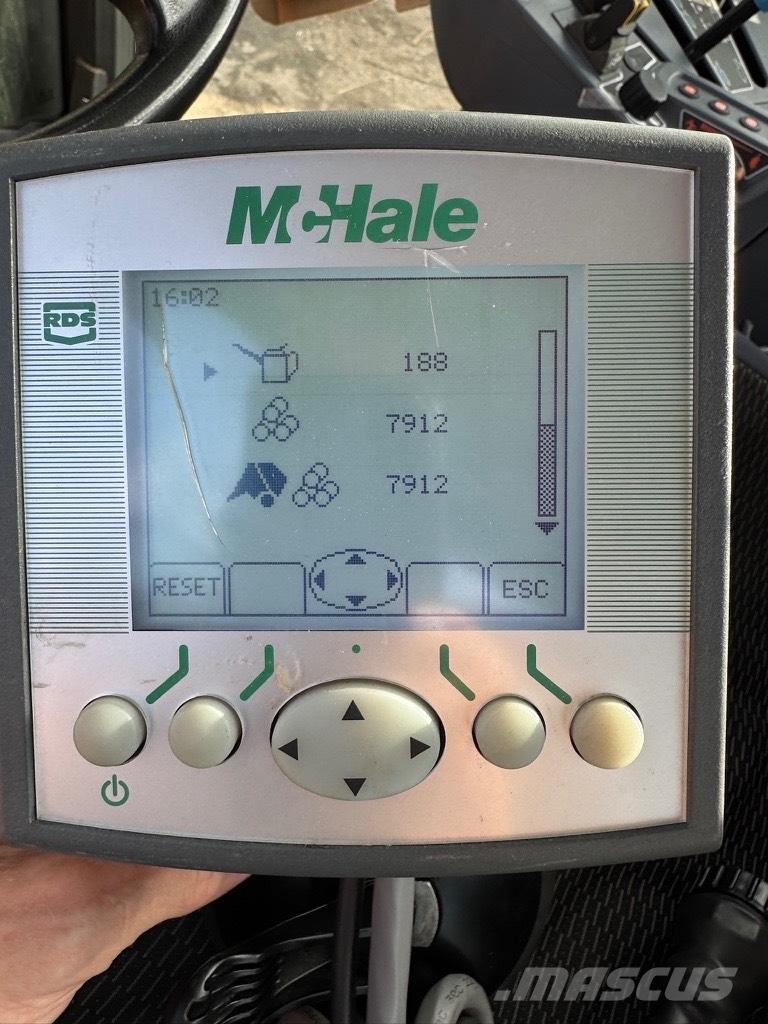 McHale F 5500 Ronde-balenpersen
