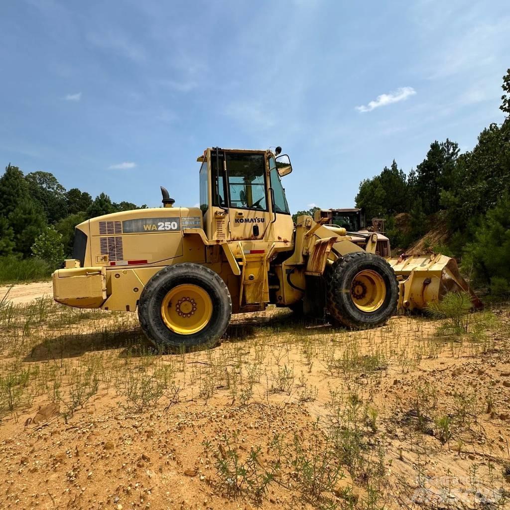 Komatsu WA 250 L-5 Wielladers