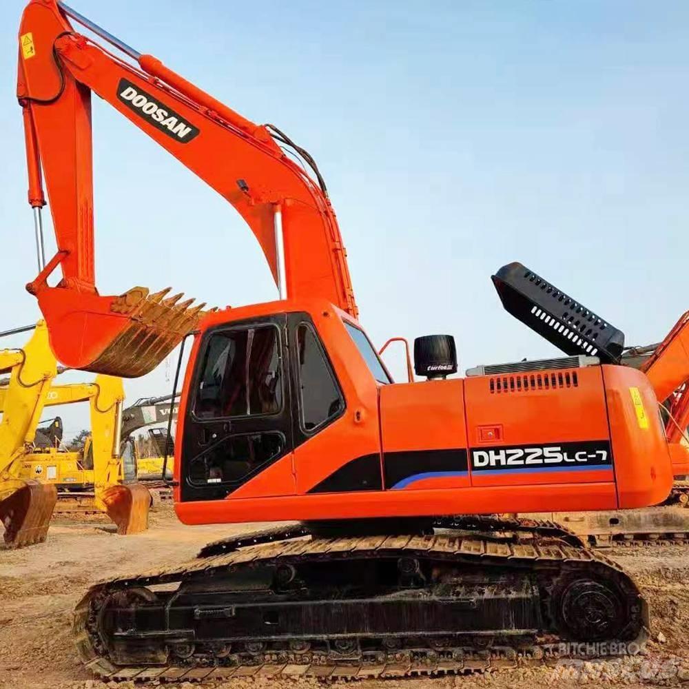 Doosan DH 225 LC-7 Rupsgraafmachines