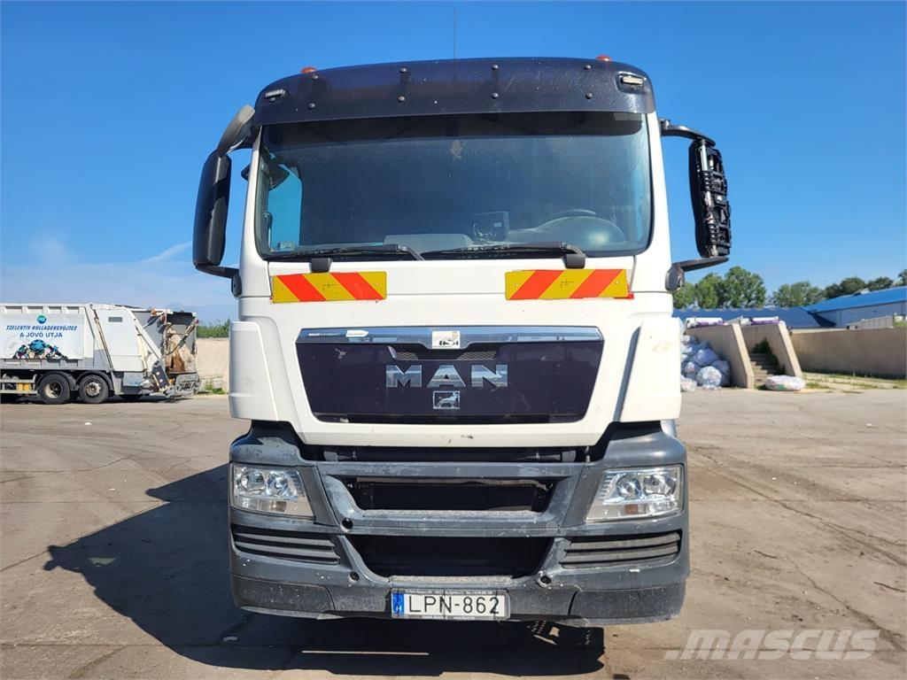 MAN TGS 28.320 6X2 Chassis met cabine