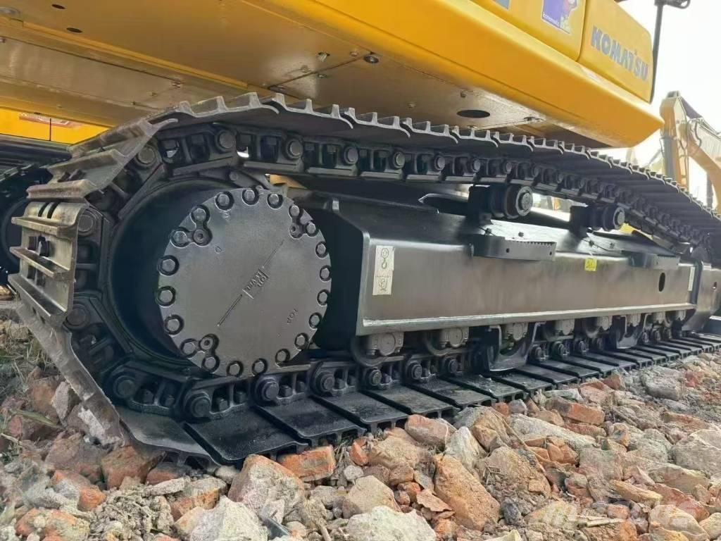 Komatsu PC 220-8 Rupsgraafmachines