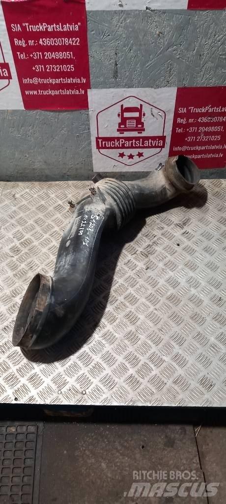 Scania 94 D.    1422877 Cabine en interieur