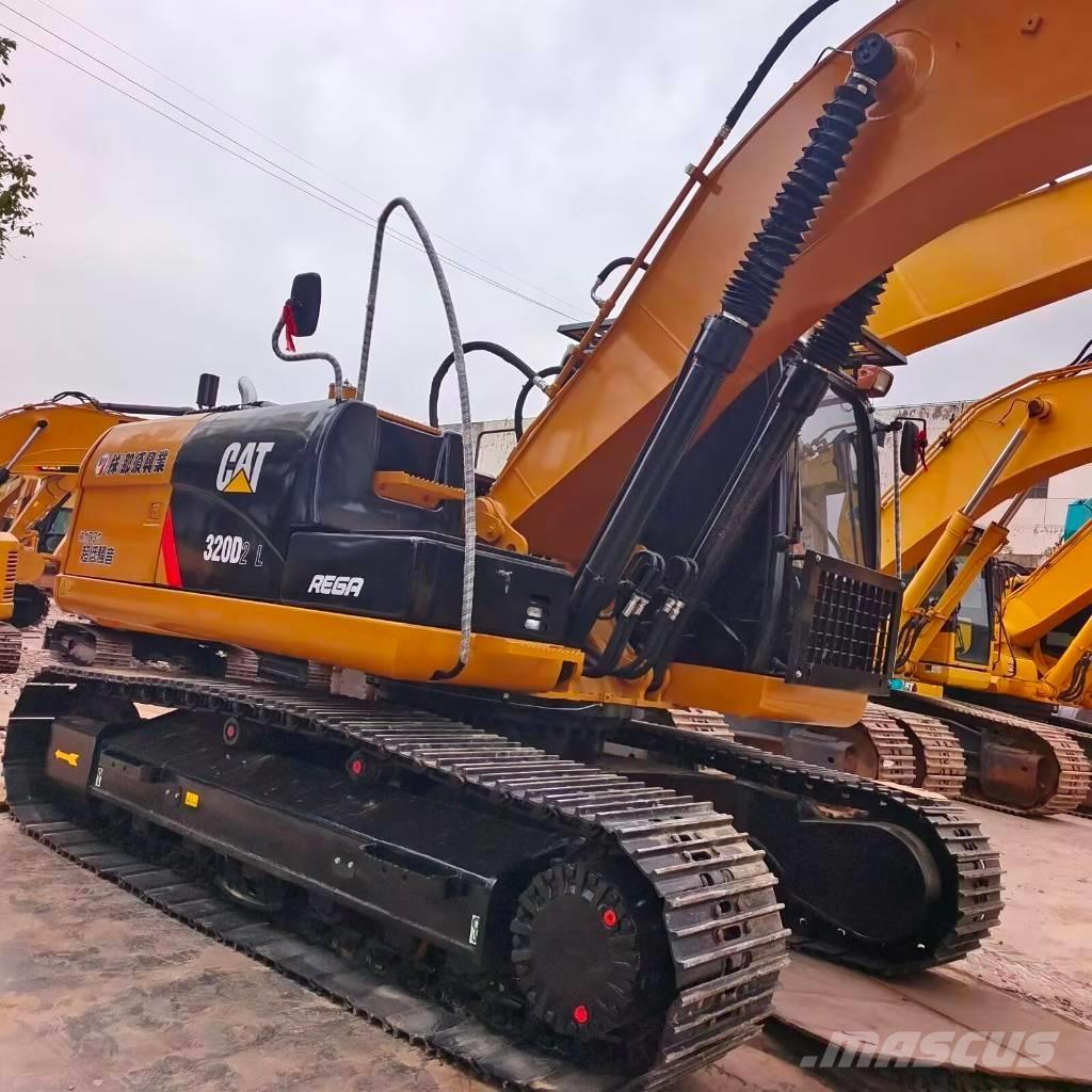 CAT 320 D2L Rupsgraafmachines