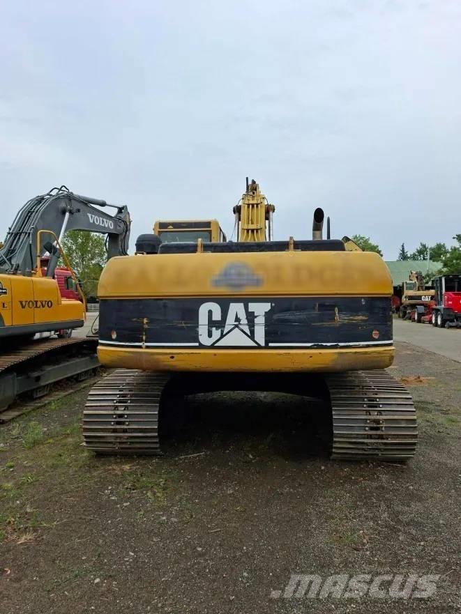 CAT 322 C Rupsgraafmachines