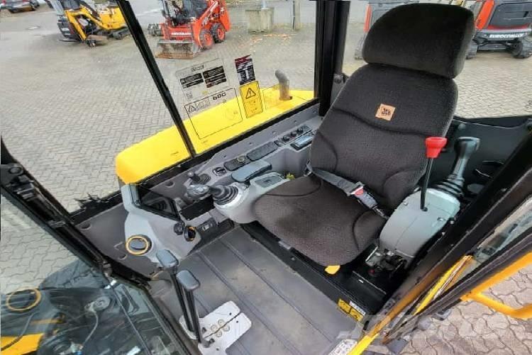 JCB 60 C-2 Minigraafmachines < 7t