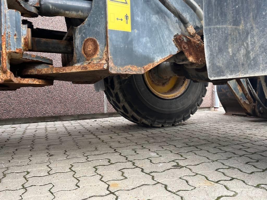 Komatsu WA 250 PZ-5 Wielladers