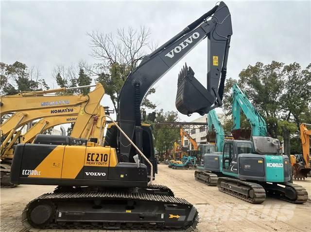 Volvo EC 210 Rupsgraafmachines