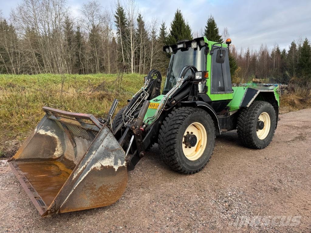 LM Trac 680 Utiliteitsmachines