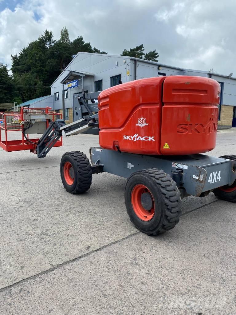 SkyJack SJ 46 AJ Knikarmhoogwerkers