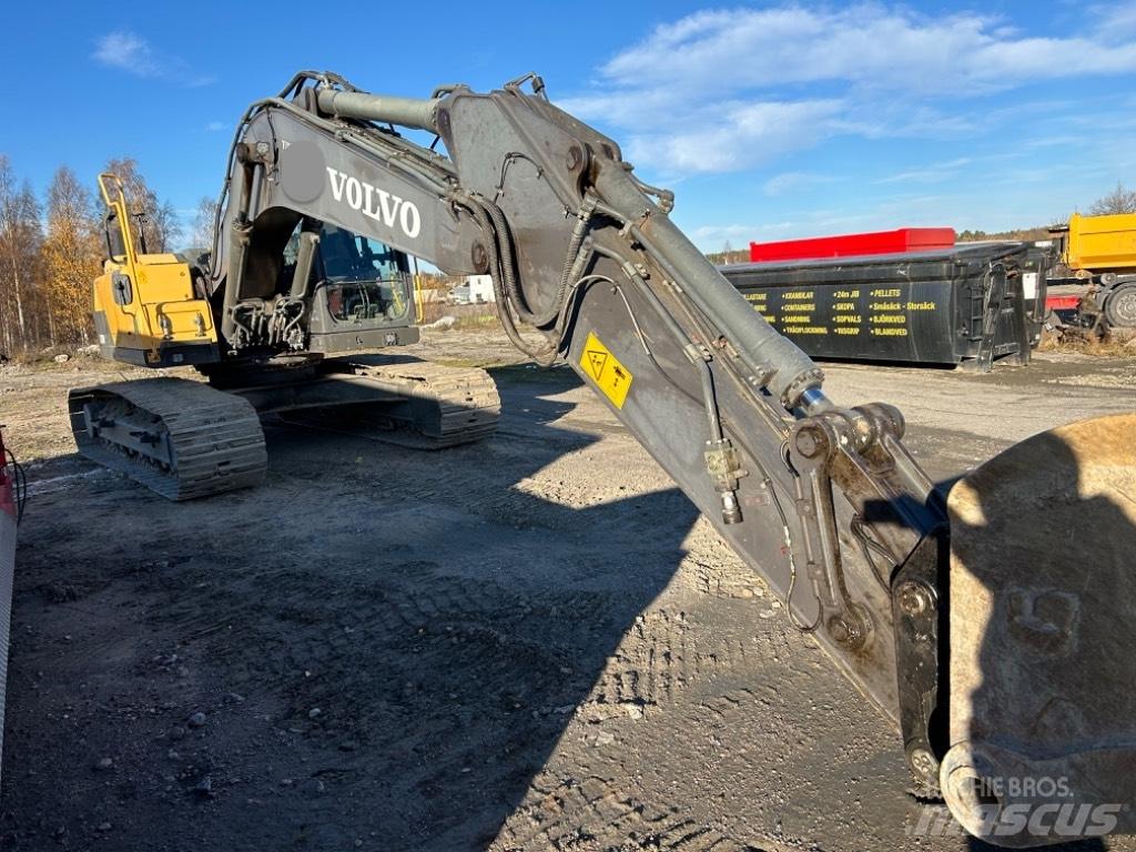 Volvo EC 220 DL Rupsgraafmachines