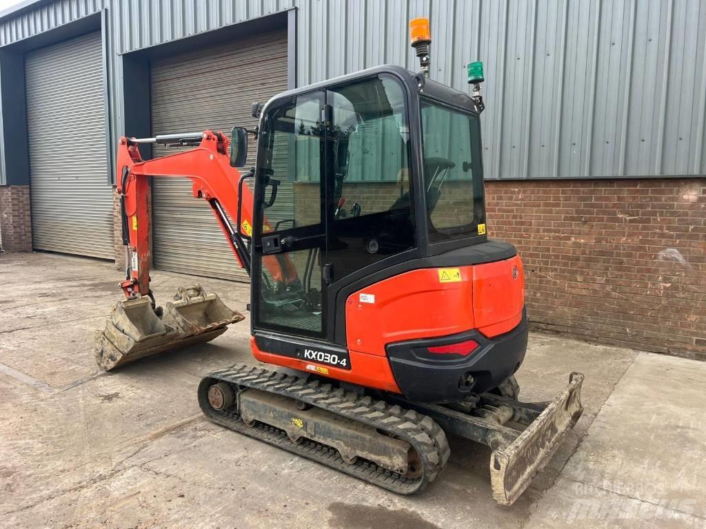 Kubota KX 030-4 Minigraafmachines < 7t