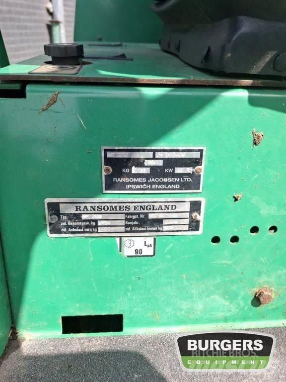 Ransomes AR250 Rijmaaiers