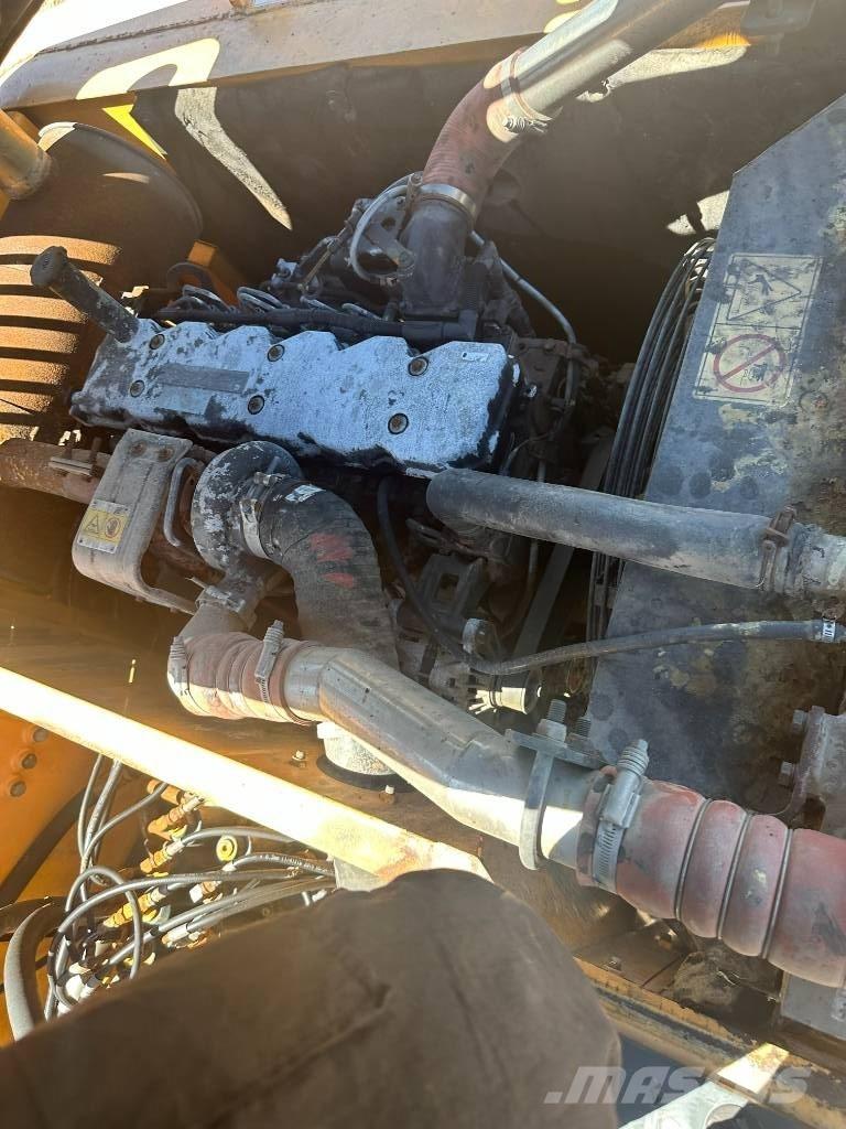 Hyundai 220LC-9S Rupsgraafmachines