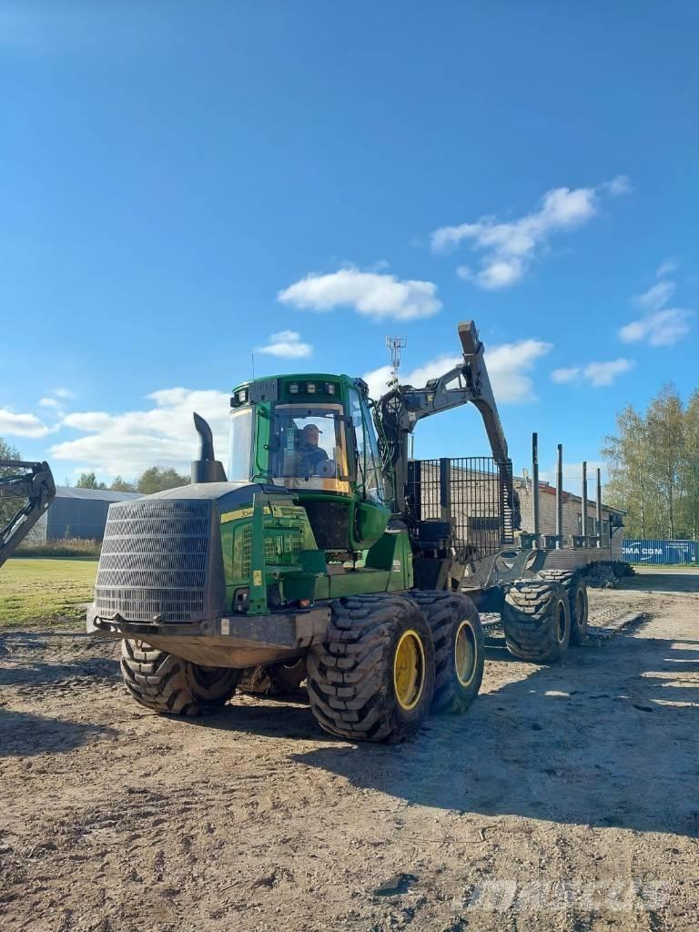 John Deere 1510G Uitrijwagens