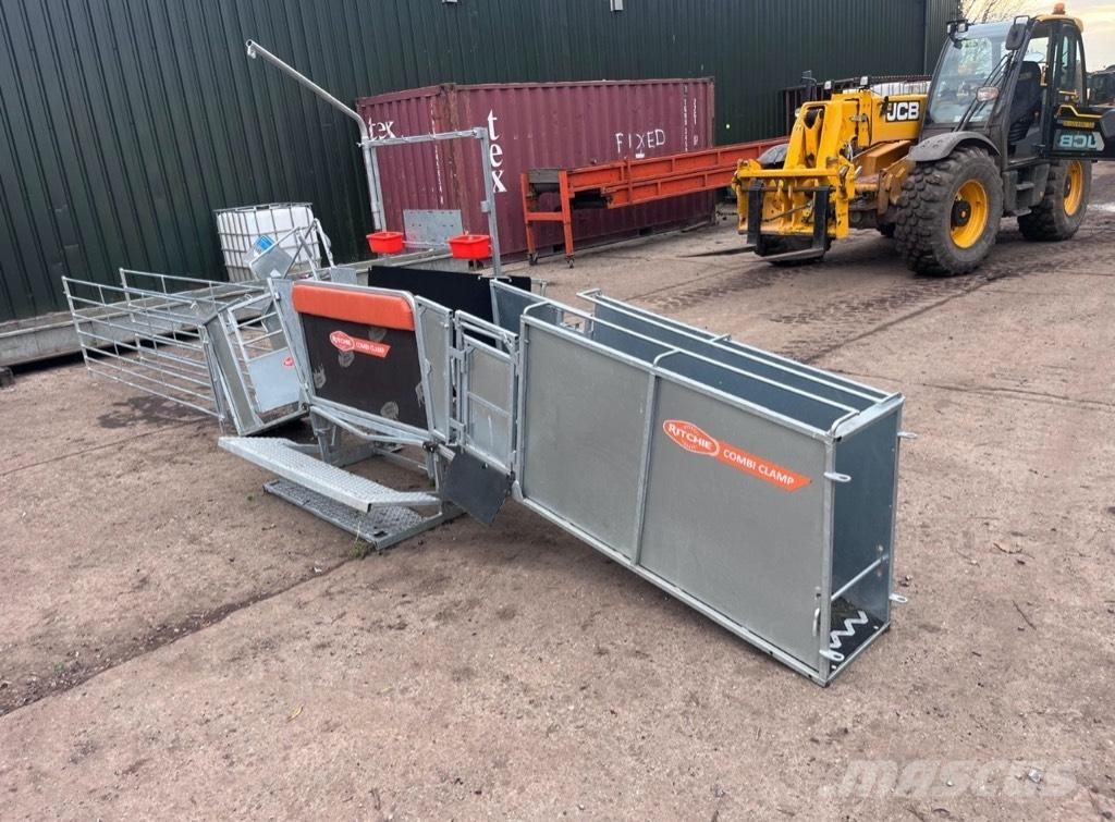  Ritchie Combi Clamp Overige veehouderijmachines