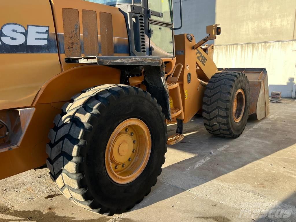 CASE 721E Wielladers