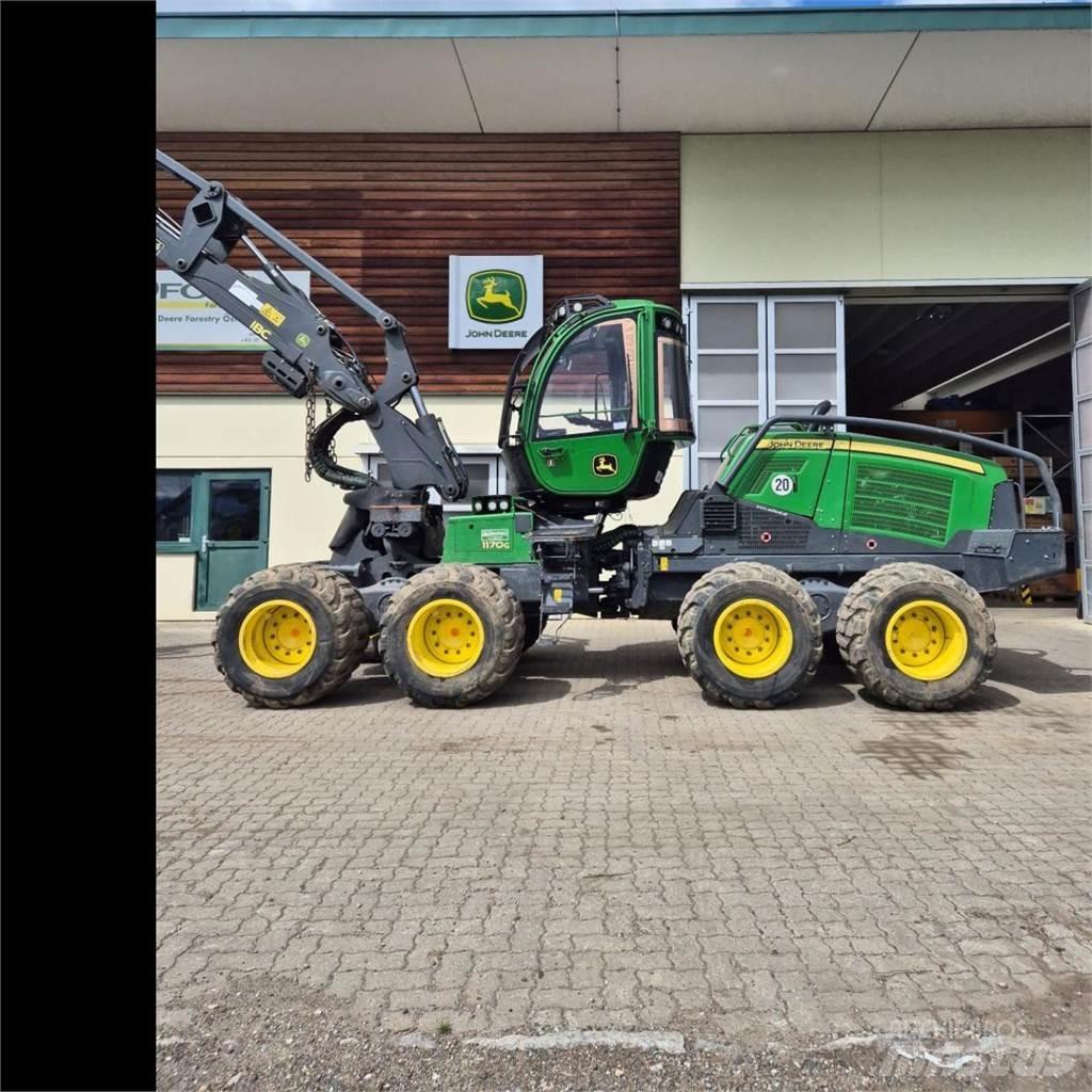 John Deere 1170 G Harvesters