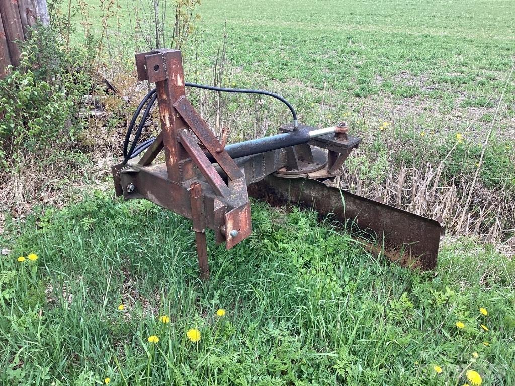  Perälevy omavalmiste Grondschaven