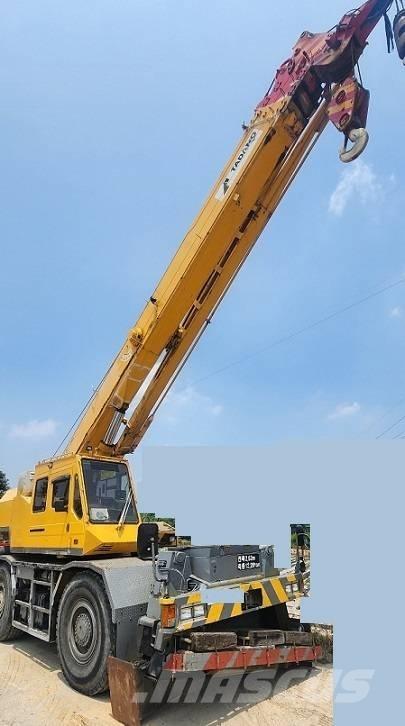Tadano TR250M-5 Ruw terrein kranen