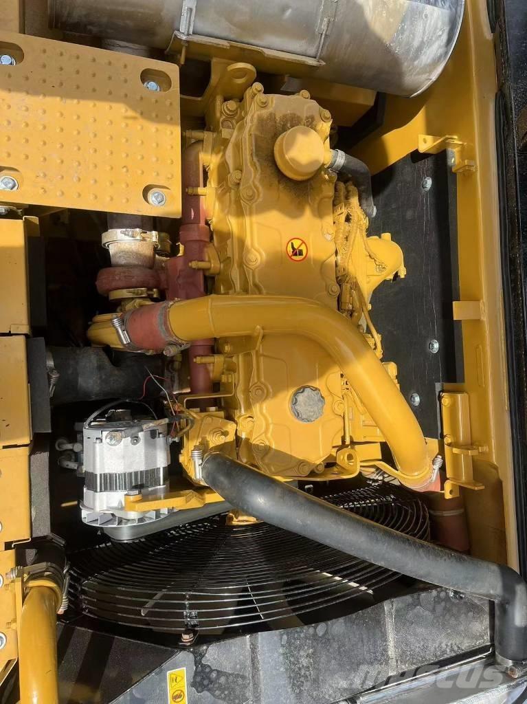 CAT 325d Rupsgraafmachines