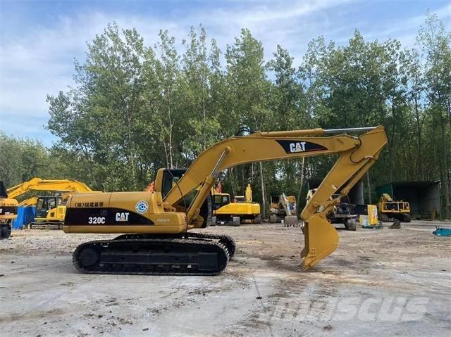 CAT 320C Rupsgraafmachines