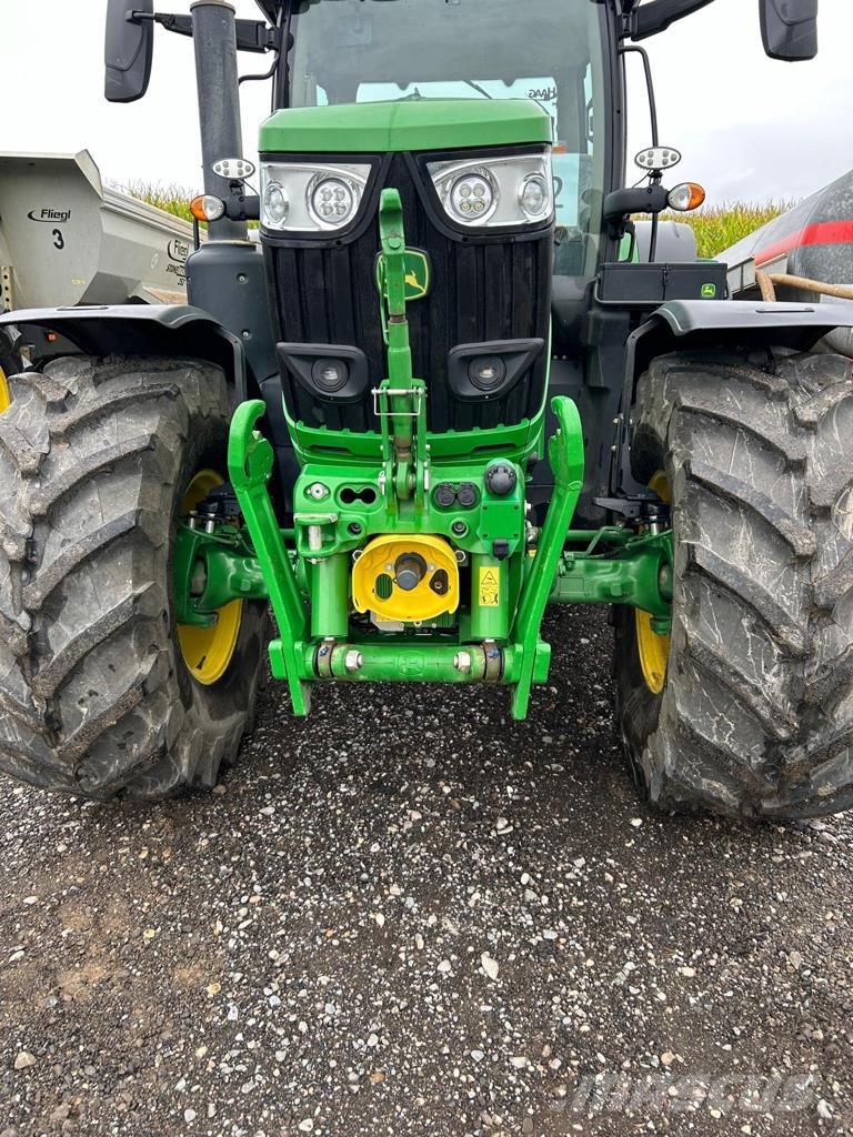John Deere 6R 195 Tractoren