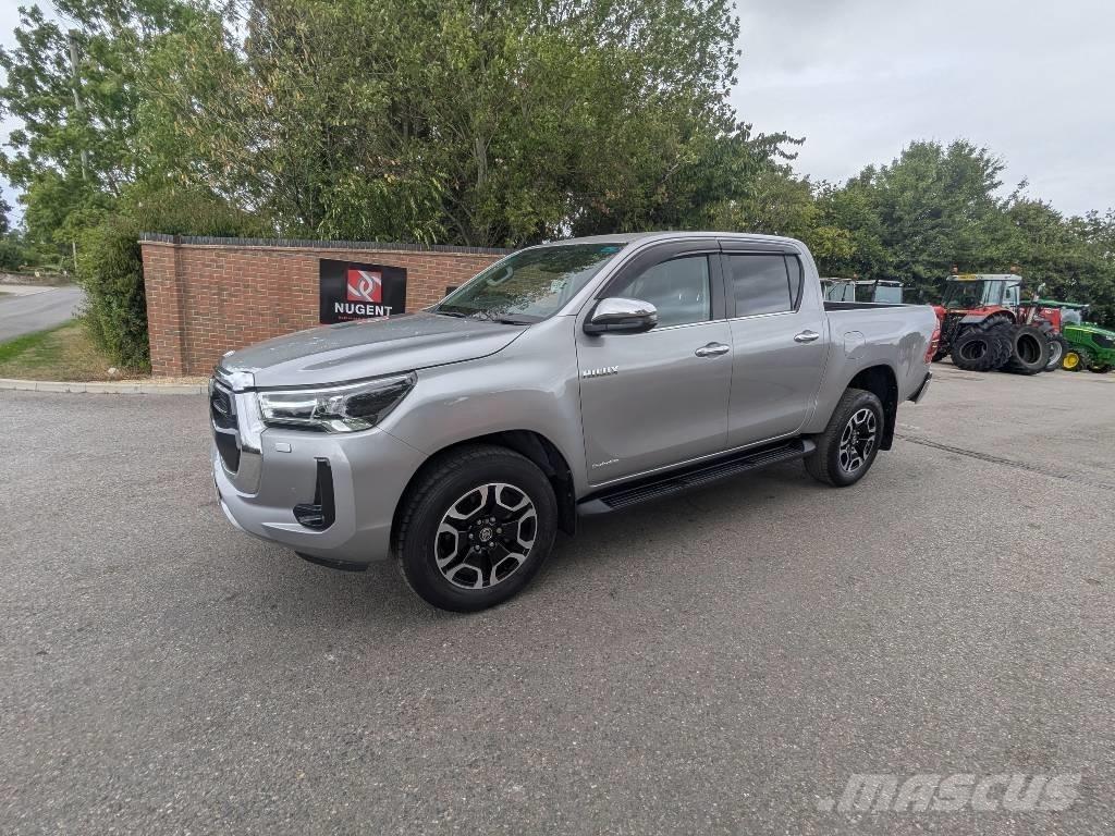 Toyota Hilux Bestelwagens met open laadbak