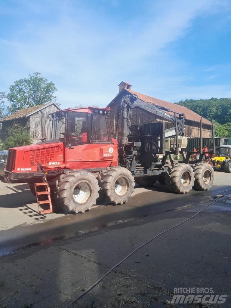 Valmet 840.2 Uitrijwagens