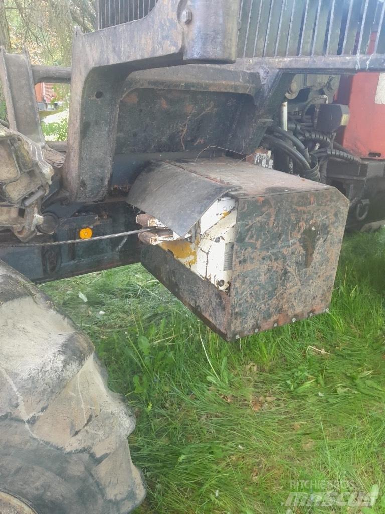Valmet 840.2 Uitrijwagens