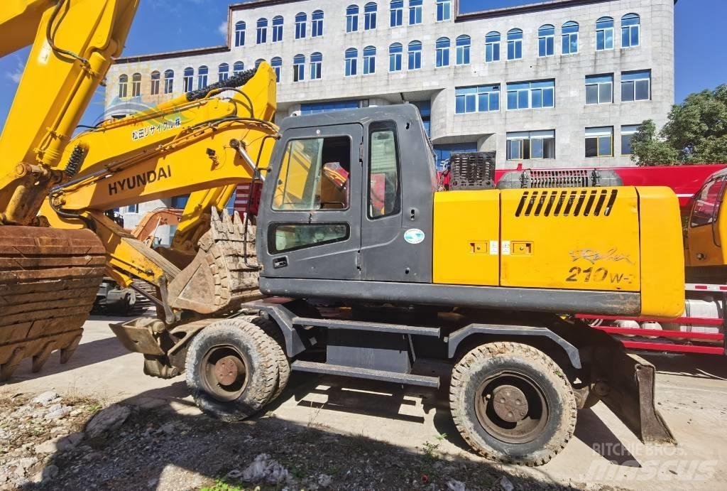Hyundai R210W-7 Wielgraafmachines