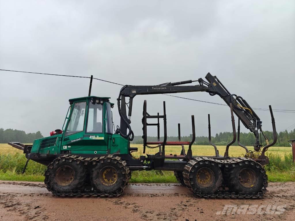 Timberjack 810 B Uitrijwagens