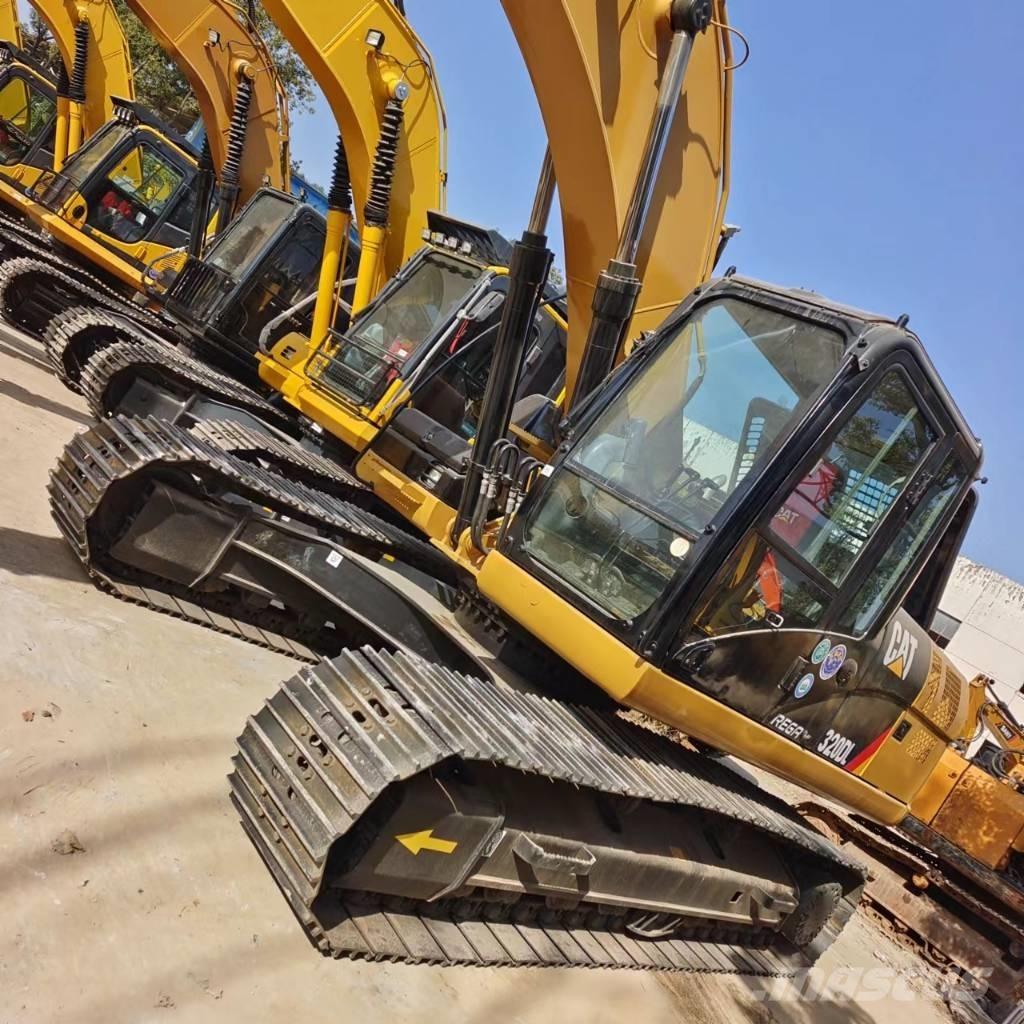 CAT 320 DL Rupsgraafmachines