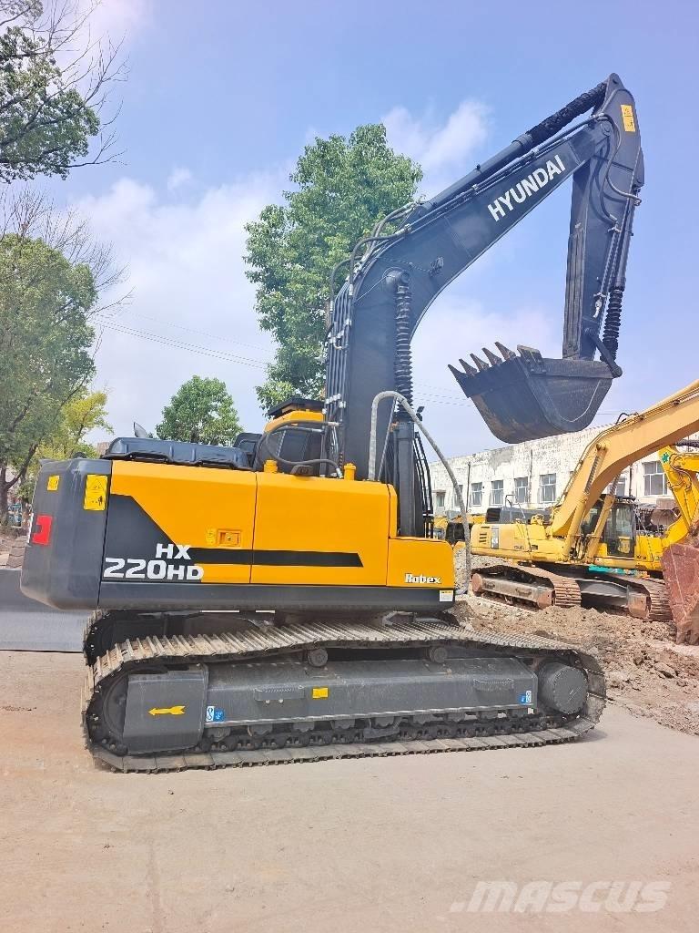 Hyundai HX 220 Rupsgraafmachines