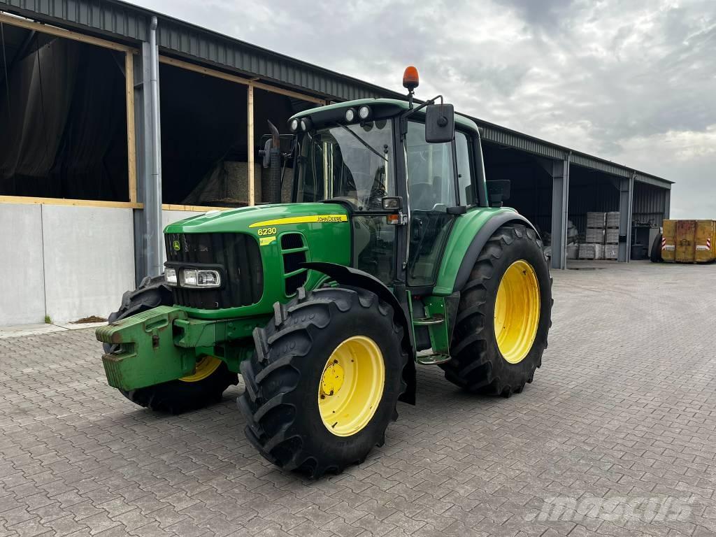 John Deere 6120 Tractoren