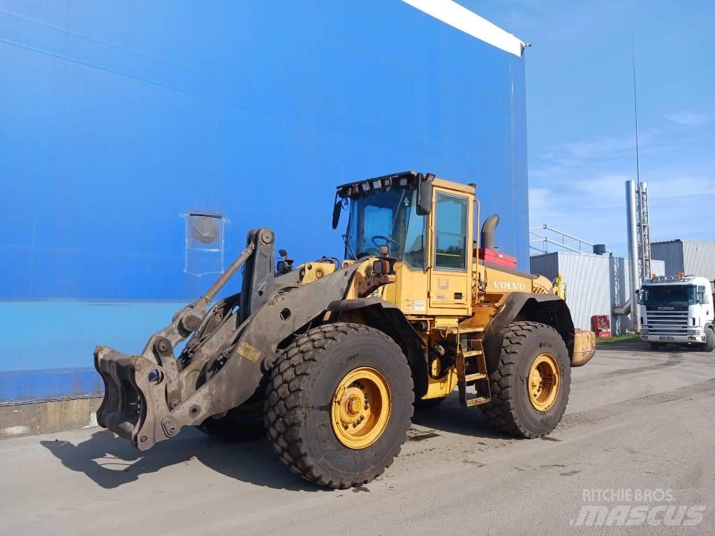 Volvo L 120 E Wielladers