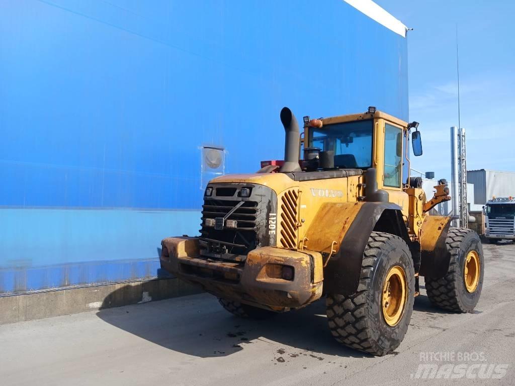 Volvo L 120 E Wielladers