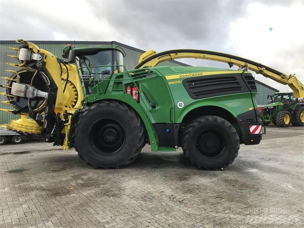 John Deere 8600 Zelfrijdende veldhakselaars