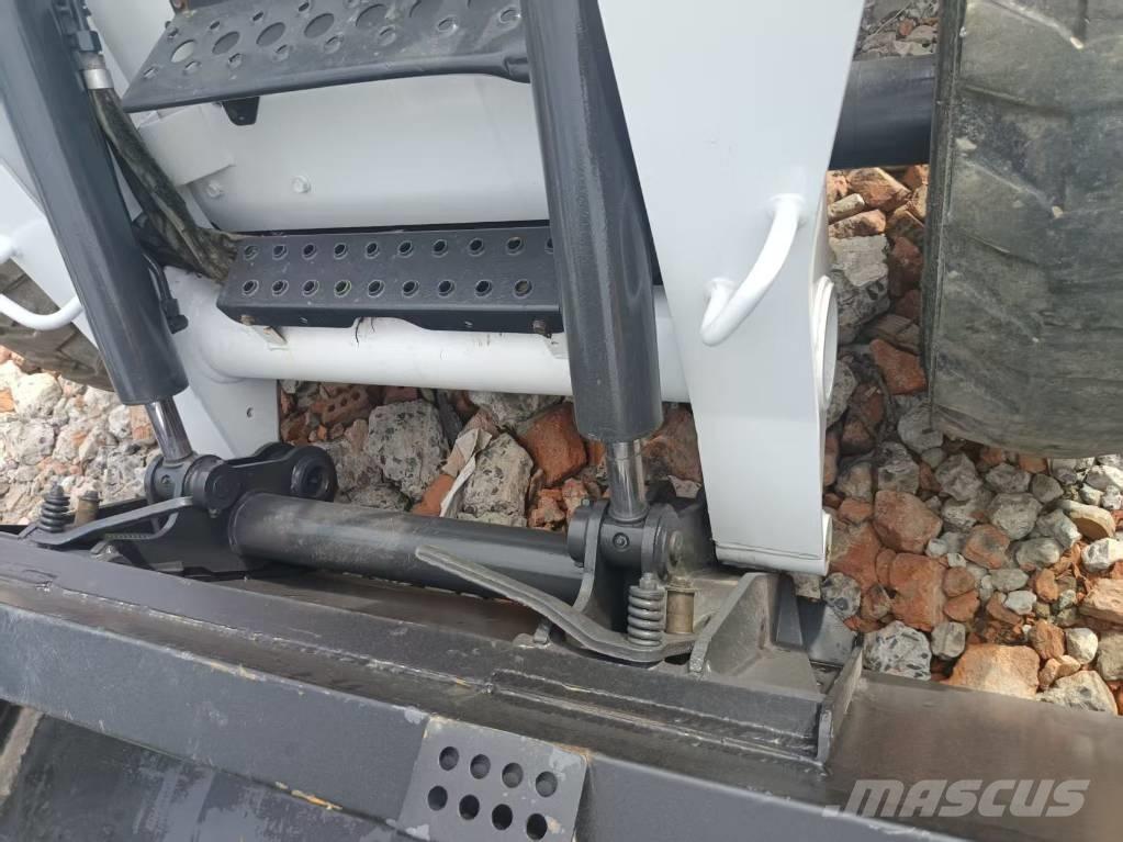 Bobcat S 220 Schrankladers