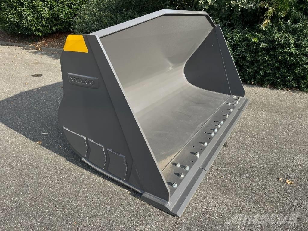Volvo L90H bucket Bakken