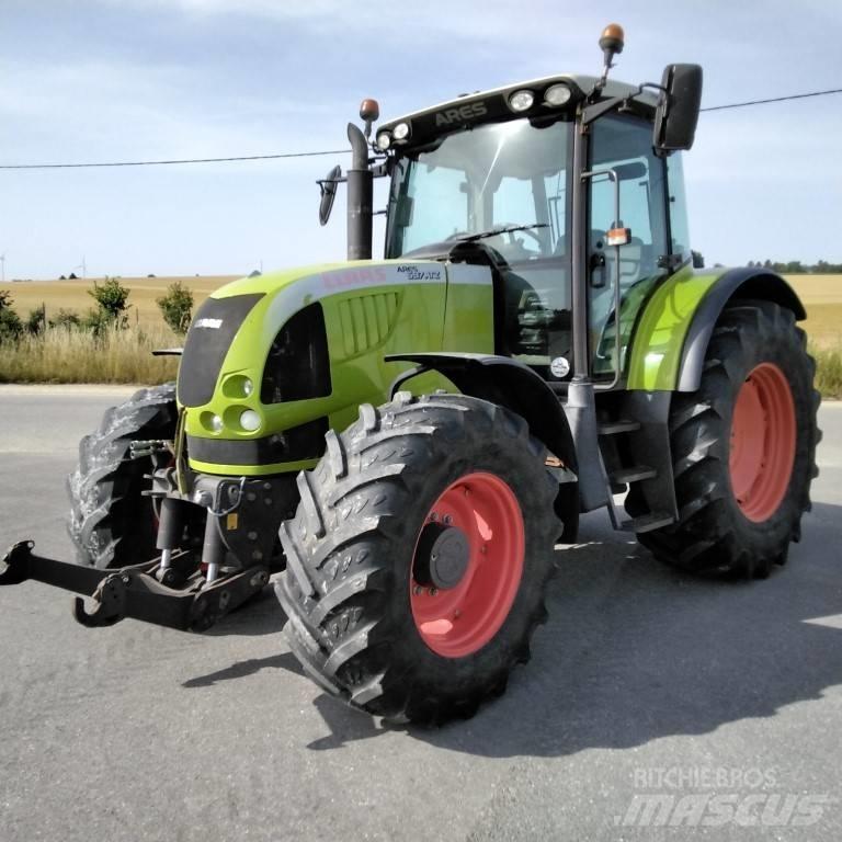 CLAAS Ares 697 ATZ Tractoren