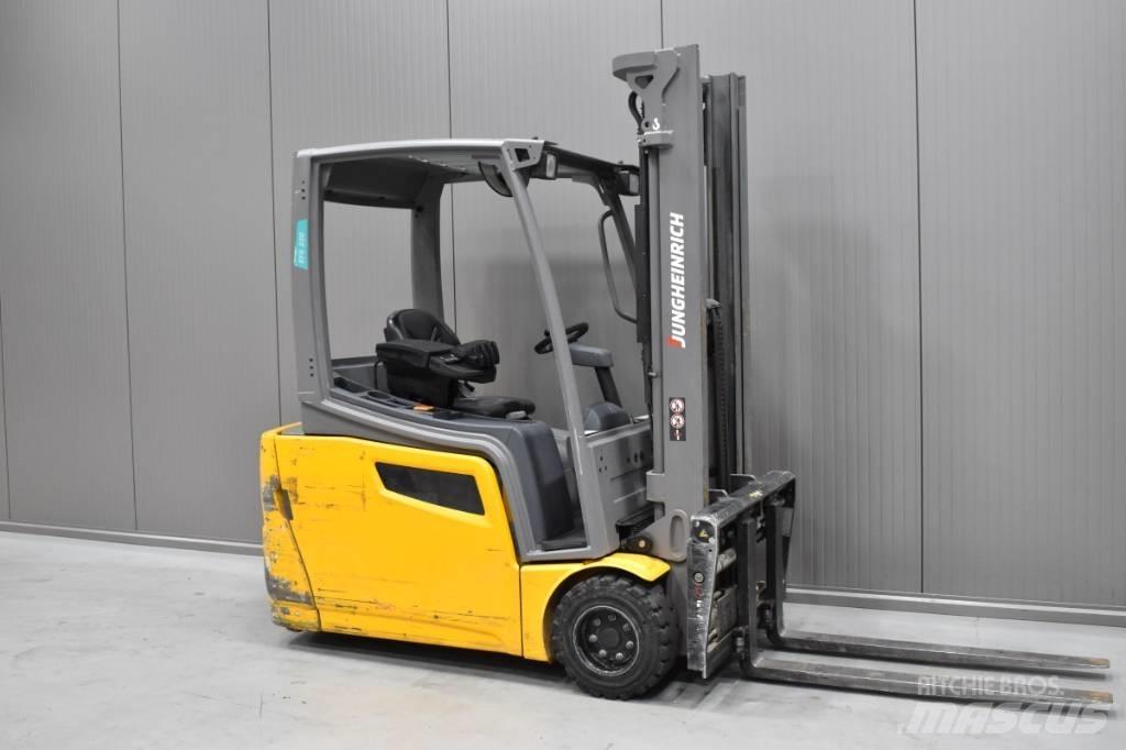 Jungheinrich EFG 220 Elektrische heftrucks