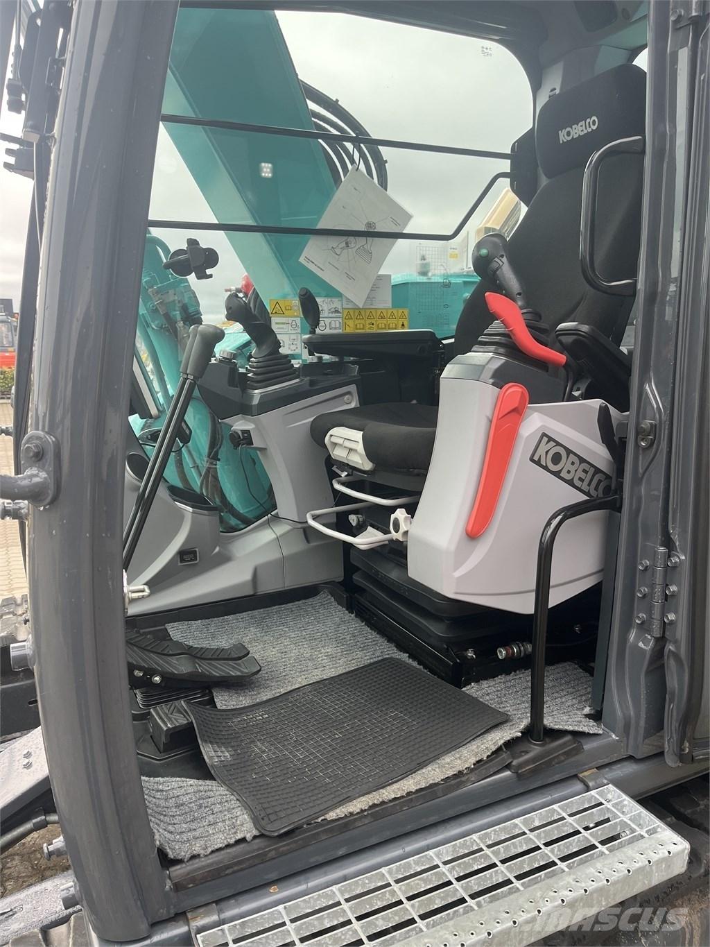 Kobelco SK 75 SR Midigraafmachines 7t - 12t
