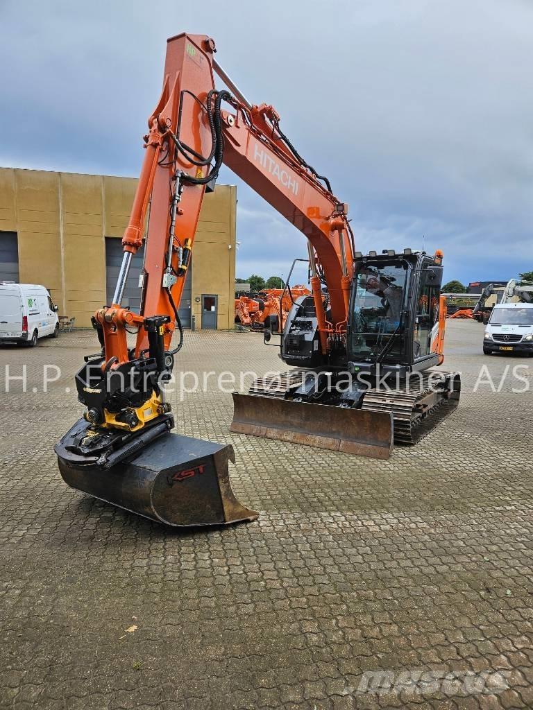 Hitachi ZX 135 US-7 Rupsgraafmachines