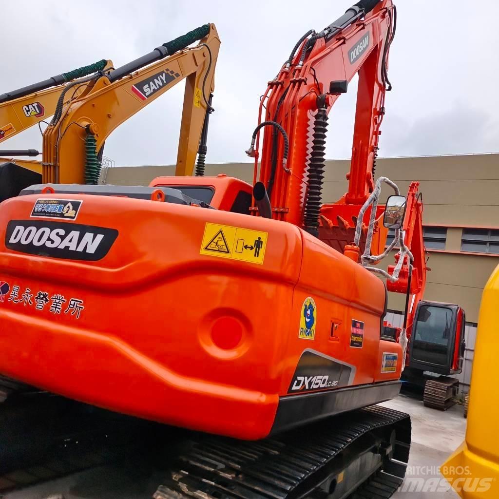 Doosan DX 150 LC Rupsgraafmachines