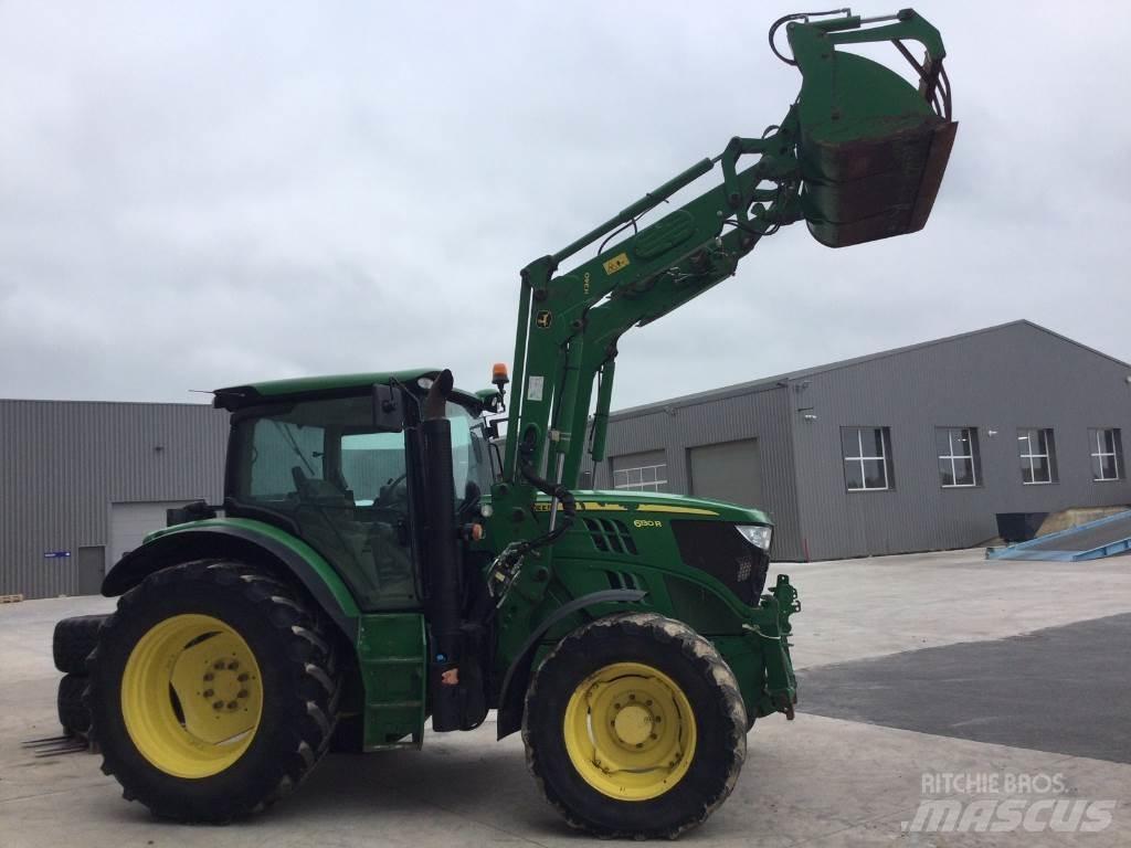 John Deere 6130R Tractoren