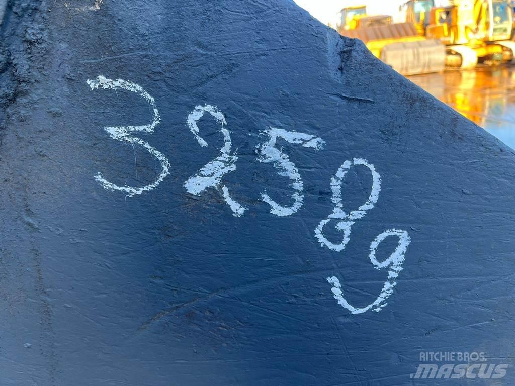 CAT 980 Bucket Bakken